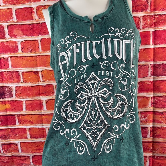Affliction women’s green tank top - Picture 3 of 8